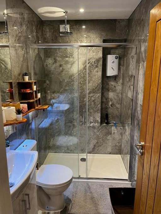 Comfortable Flat Close To The Apartment *